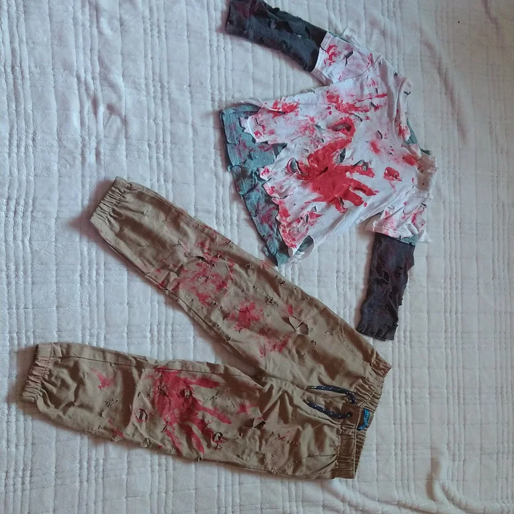 SIZE 4-5: Zombie Halloween Costume - Picture 1 of 9